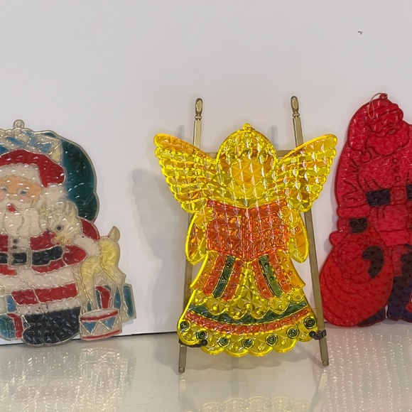 Vintage Plastic Christmas Stained Glass Suncatcher Giftco Set Of 3 with 8” Tall - Picture 9 of 14